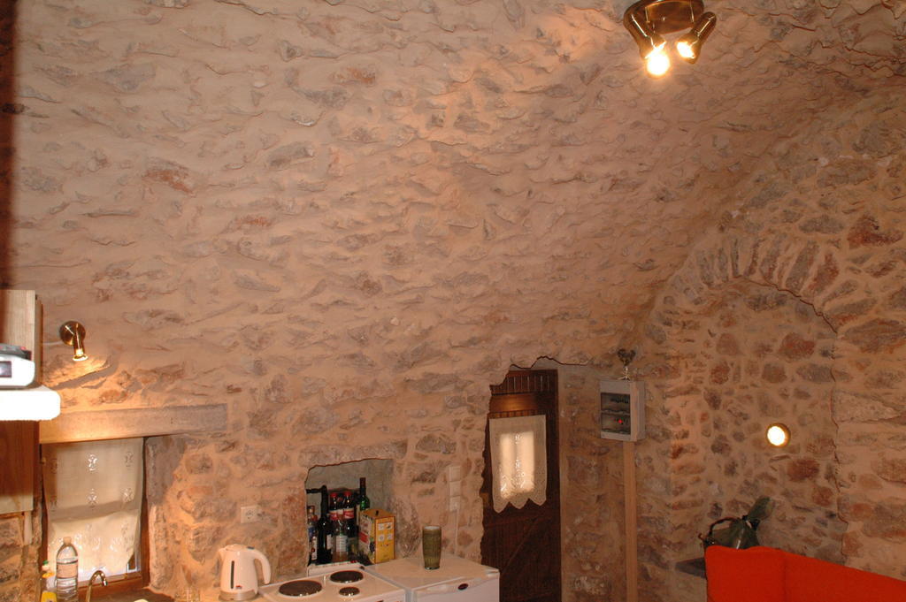 Stoneapartments, Γ Κωσταλοσ Και Σια Οε Avgonima エクステリア 写真