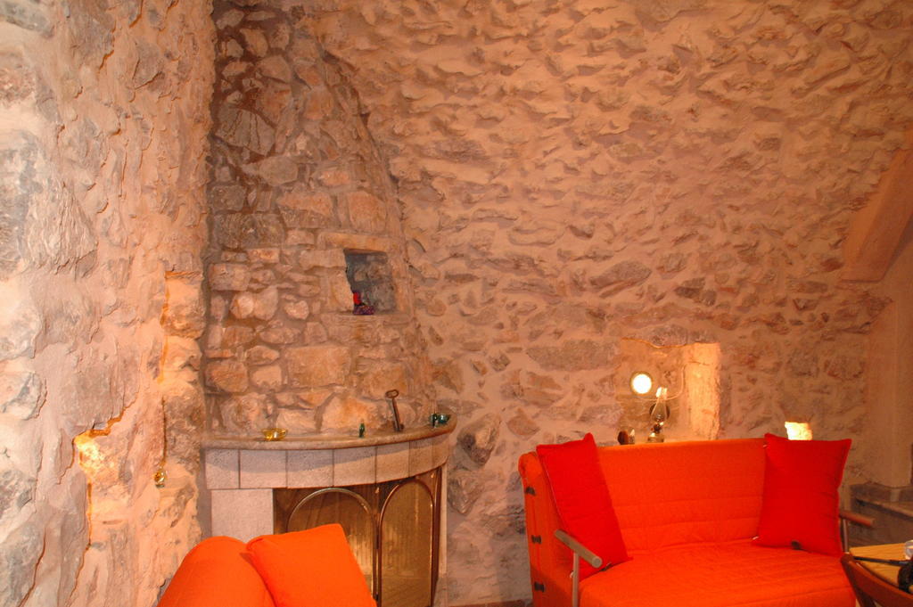 Stoneapartments, Γ Κωσταλοσ Και Σια Οε Avgonima エクステリア 写真