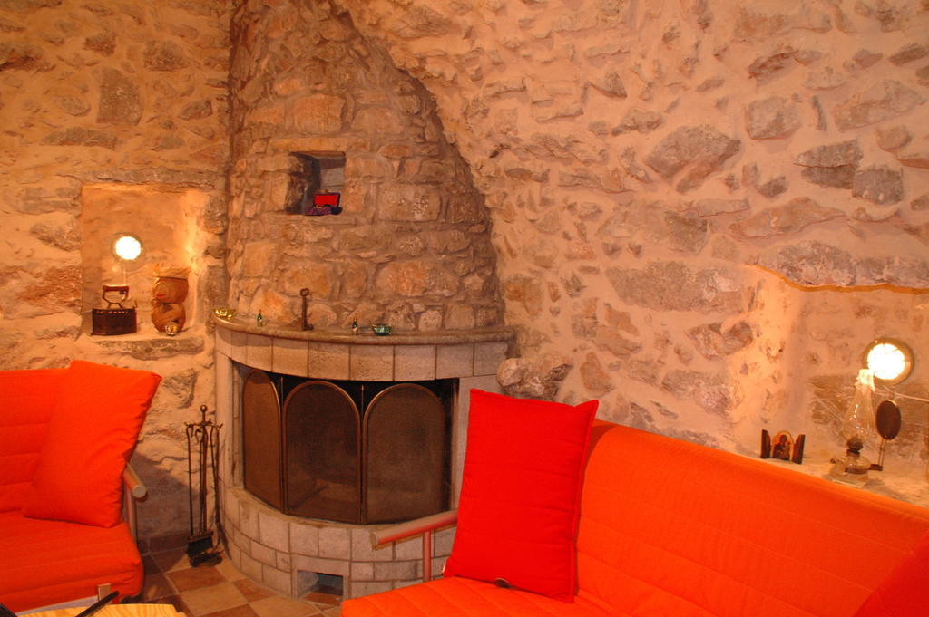 Stoneapartments, Γ Κωσταλοσ Και Σια Οε Avgonima エクステリア 写真