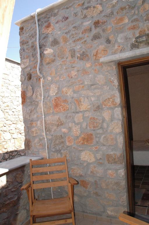 Stoneapartments, Γ Κωσταλοσ Και Σια Οε Avgonima エクステリア 写真